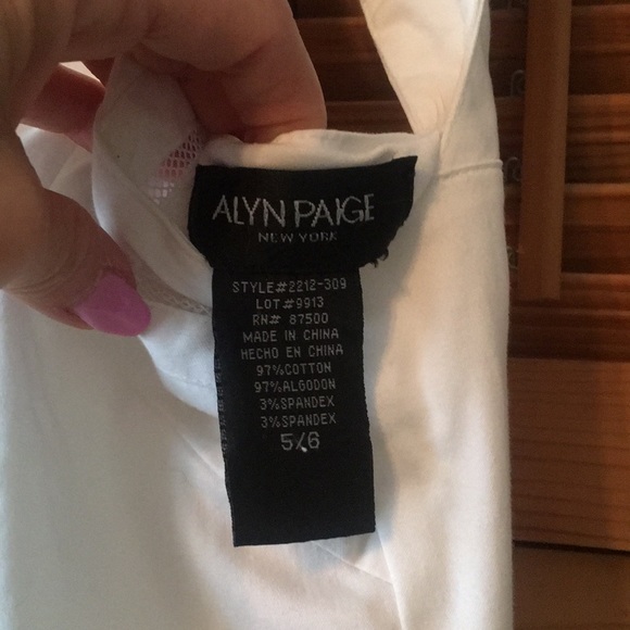 Dress - Picture 3 of 3